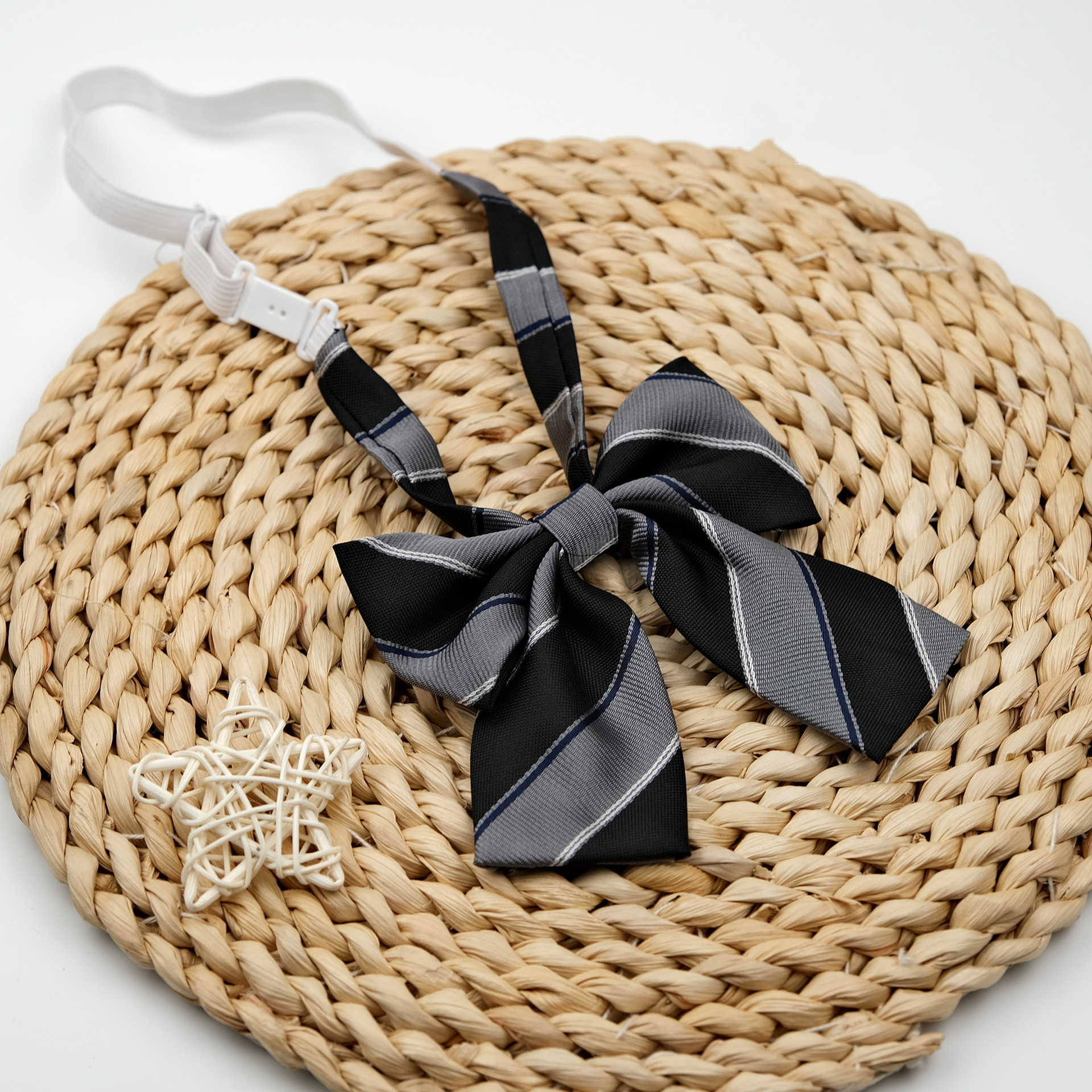Custom bow tie manufacturer